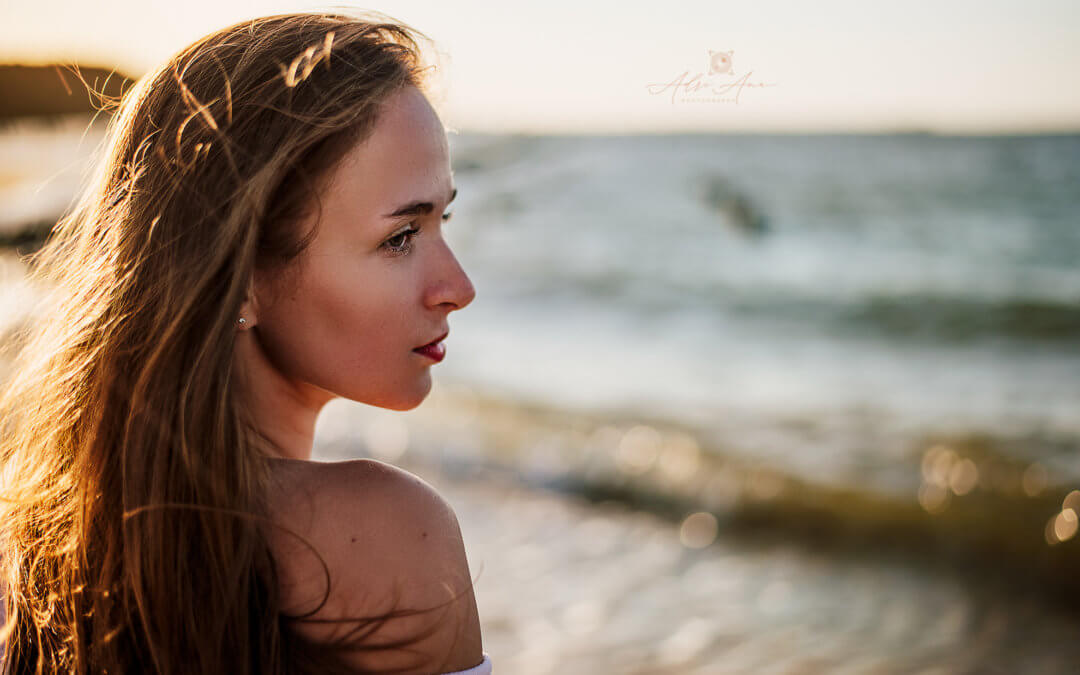 Sesja kobieca na plaży